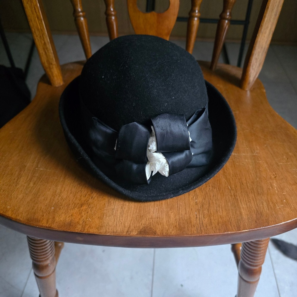 Vintage Black Wool Felt Bowler Hat‎ with Satin Ribbon Bow Formal Cloche Derby